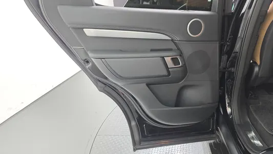 Land Rover 5 P360 HSE 2024 25