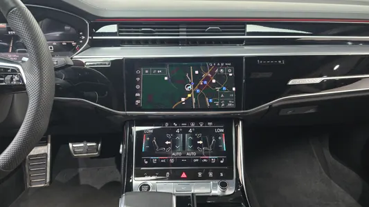 Audi A8 (D5) 50 TDI 2023 13
