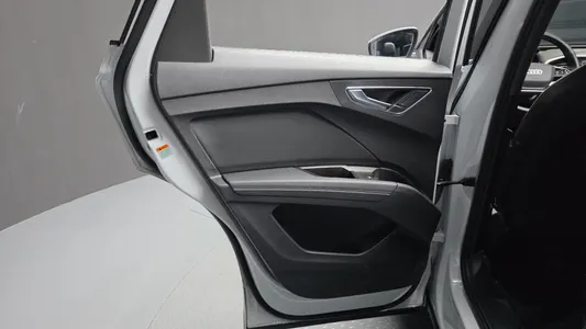 Audi Q4 e- (F4) 40 2022 25