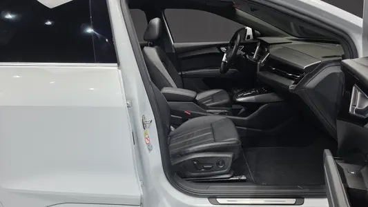 Audi Q4 e- (F4) 40 2022 26