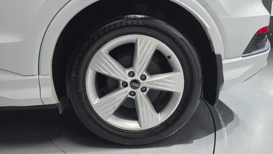 Audi Q4 e- (F4) 40 2022 21