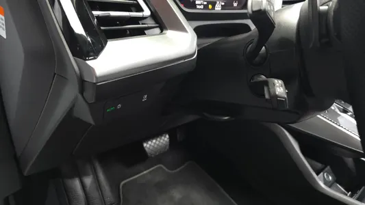 Audi Q4 e- (F4) 40 2022 28