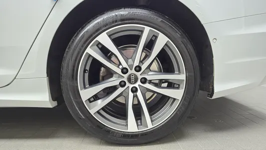Audi A6 (C8) 40 TDI 2023 21