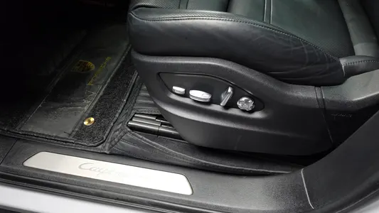 Porsche (PO536) 3.0 2021 32