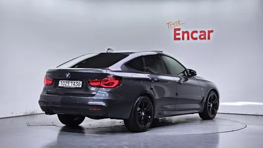 BMW 3 Series GT (F34) GT 320d xDrive M 2020