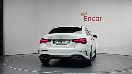 Mercedes-Benz A-Class W177 A250 4MATIC 2022 4