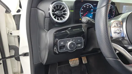 Mercedes-Benz A-Class W177 A250 4MATIC 2022 27