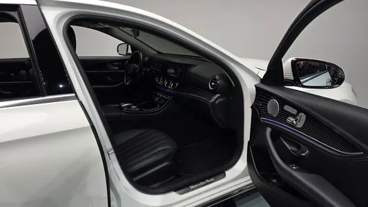 Mercedes-Benz E-Class W213 E400 4MATIC 2017 11