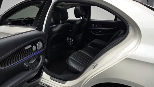 Mercedes-Benz E-Class W213 E400 4MATIC 2017 26