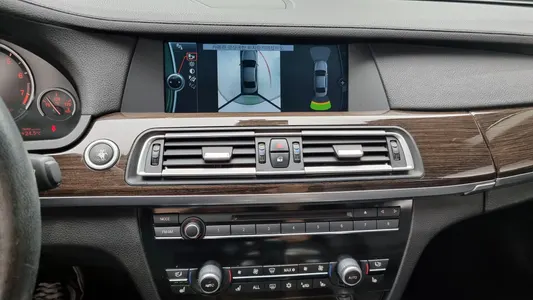 BMW 7 Series (F01) 740i 2010 15
