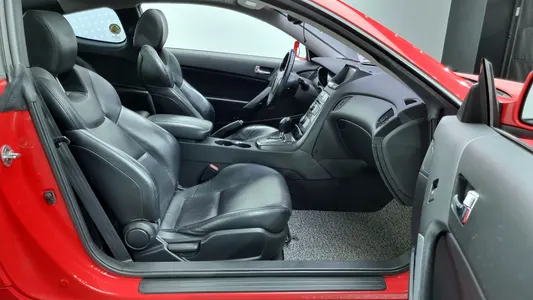 Hyundai Coupe 200 P 2009 10