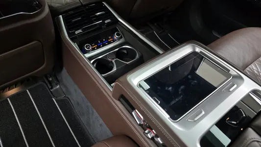 BMW 7 Series (G11) 750Li xDrive 2019 19
