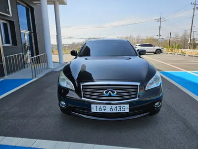Infiniti M37 M37x AWD 2013
