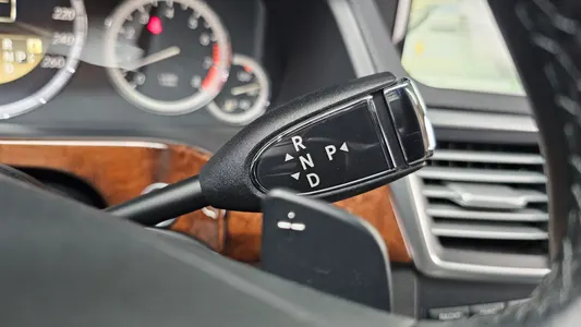 Mercedes-Benz E-Class W212 E300 2012 9