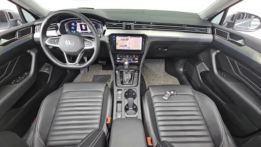 Volkswagen GT(B8) 2.0 TDI 2021 7
