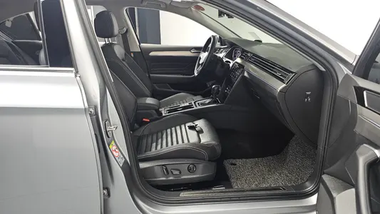 Volkswagen GT(B8) 2.0 TDI 2021 11