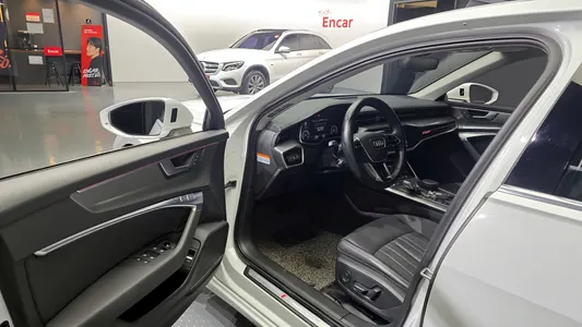 Audi A6 (C8) 45 TFSI 2020 10