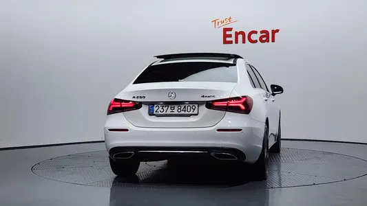 Mercedes-Benz A-Class W177 A250 4MATIC 2020 4