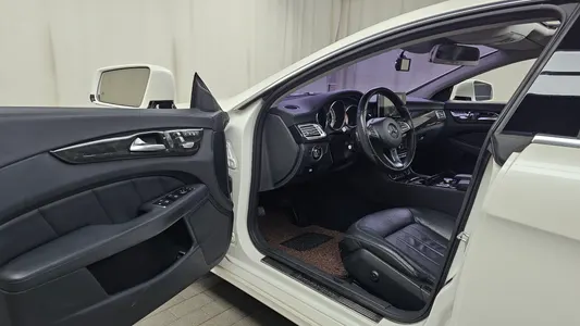 Mercedes-Benz CLS-Class W218 CLS250 d 4MATIC 2015 10