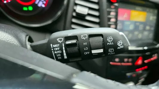 KG Mobility Tivoli VX 2WD 2017 16