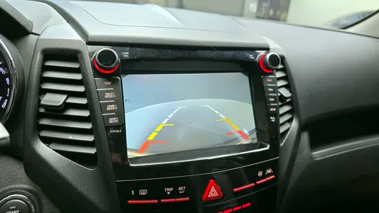 KG Mobility Tivoli VX 2WD 2017 17