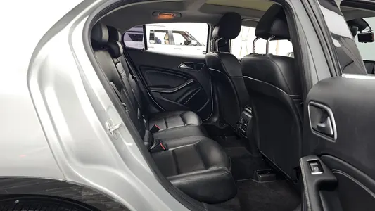 Mercedes-Benz GLA-Class X156 GLA200 CDI 2014 11