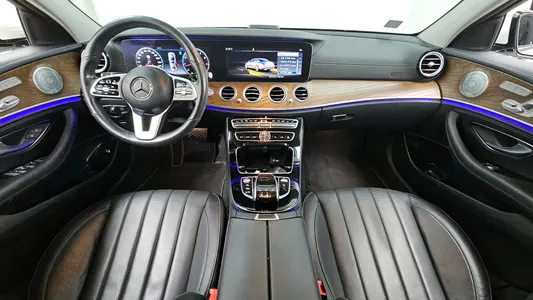 Mercedes-Benz E-Class W213 E300 4MATIC 2019 7