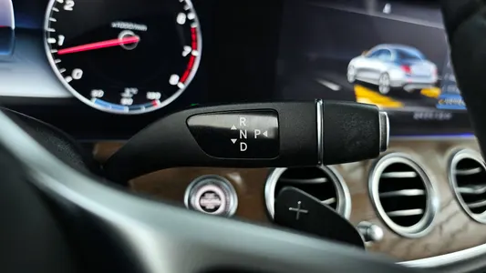 Mercedes-Benz E-Class W213 E300 4MATIC 2019 9