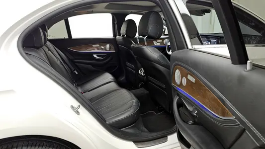Mercedes-Benz E-Class W213 E300 4MATIC 2019 12