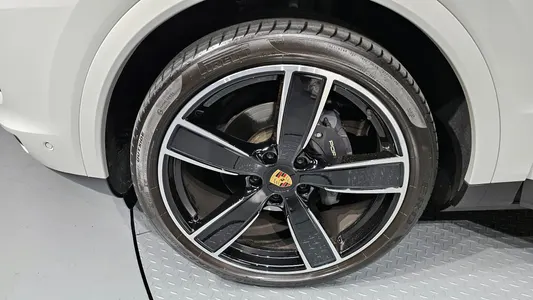 Porsche (PO536) 3.0 2022 5