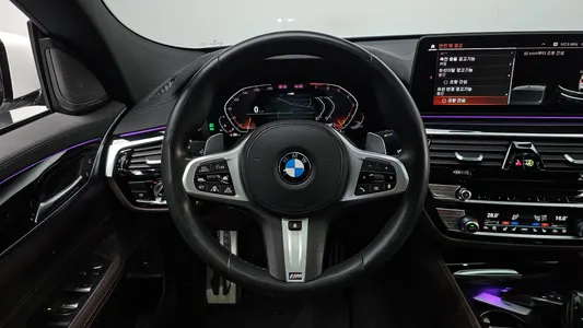 BMW 6 Series GT (G32) 630i xDrive M 2022 13