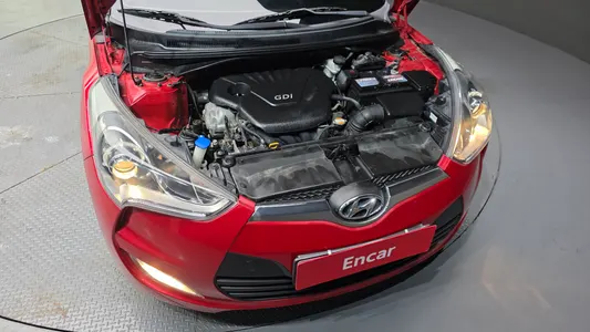 Hyundai 벨로스터 2011 6