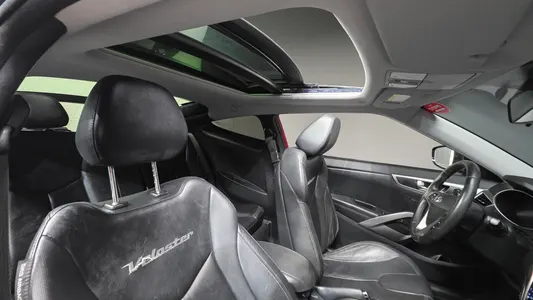 Hyundai 벨로스터 2011 11