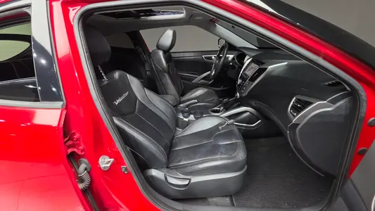 Hyundai 벨로스터 2011 10