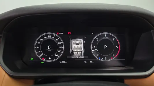 Land Rover 5 3.0 TD6 HSE 2018 8
