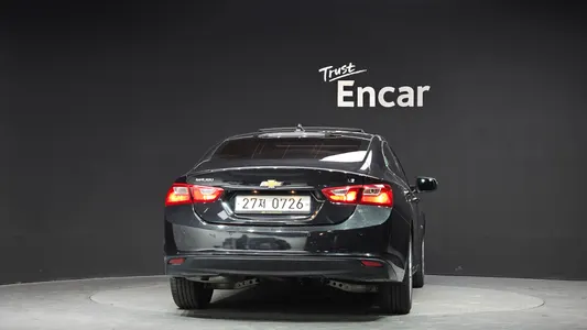 Chevrolet 말리부 1.5 LS 2016 4
