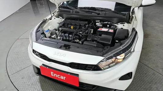 Kia K3 2 1.6 2022 6
