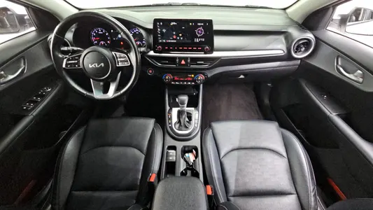 Kia K3 2 1.6 2022 7