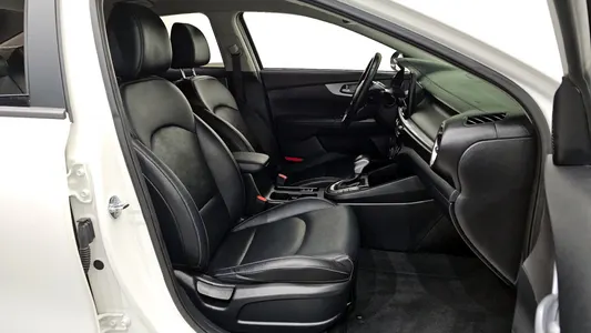 Kia K3 2 1.6 2022 12