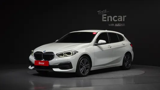 BMW 1 Series (F40) 120i 2022