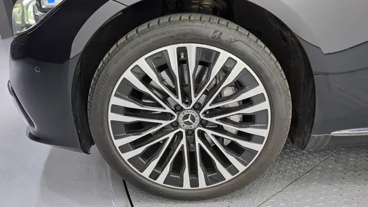 Mercedes-Benz S-Class W223 S580L 4MATIC 2021 5