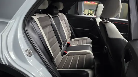 Volkswagen 티록 2.0 TDI 2021 12