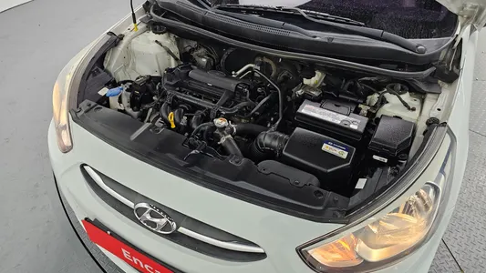 Hyundai () 1.4 VVT 2016 6