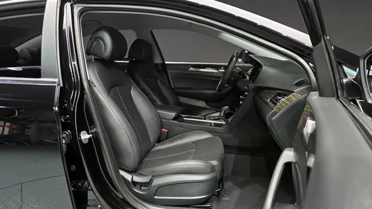 Hyundai LF 1.7 2016 10