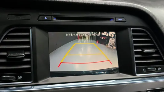 Hyundai LF 1.7 2016 16