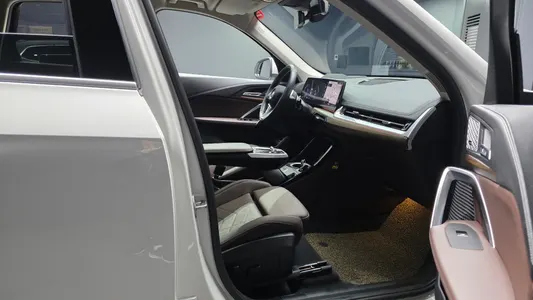 BMW X1 (U11) xDrive 20i xLine 2024 10