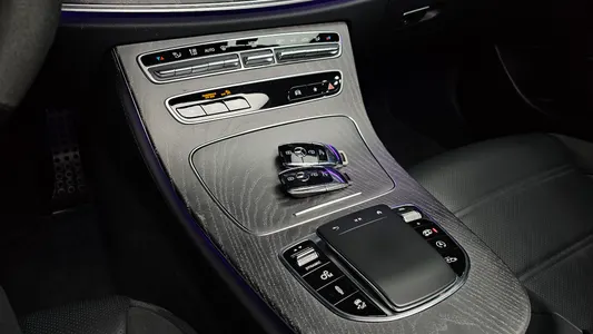 Mercedes-Benz E-Class W213 E53 AMG 4MATIC+ 2023 18