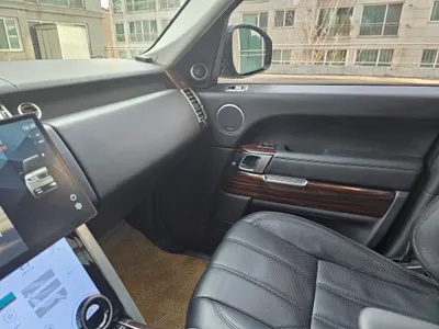 Land Rover 4 4.4 SDV8 Vogue SE 2015 9