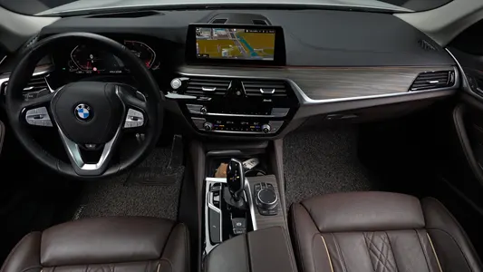BMW 5 Series (G30) 520d 2020 7