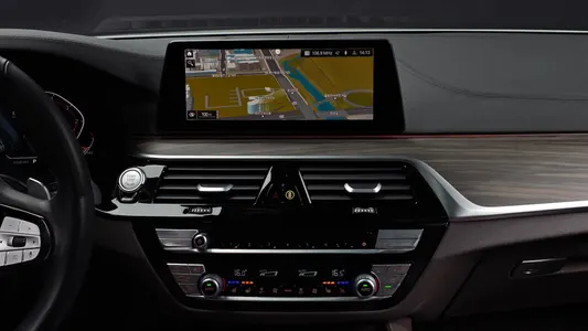 BMW 5 Series (G30) 520d 2020 14